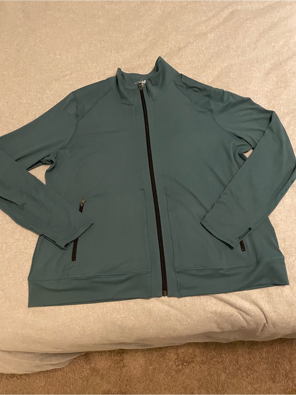 LuLaRoe Bold Yoga Jacket